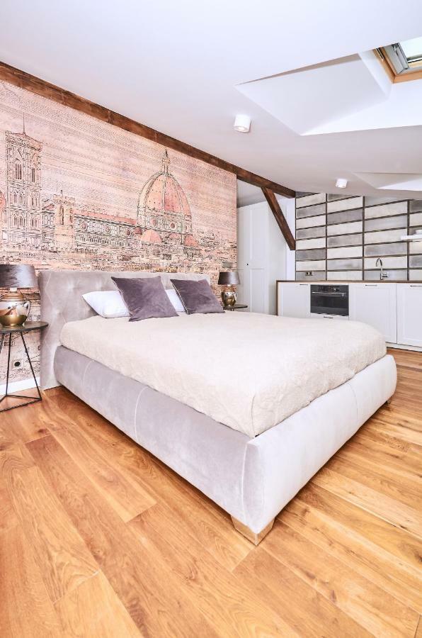 Chodkiewicza 10 Appartement Krakau Buitenkant foto